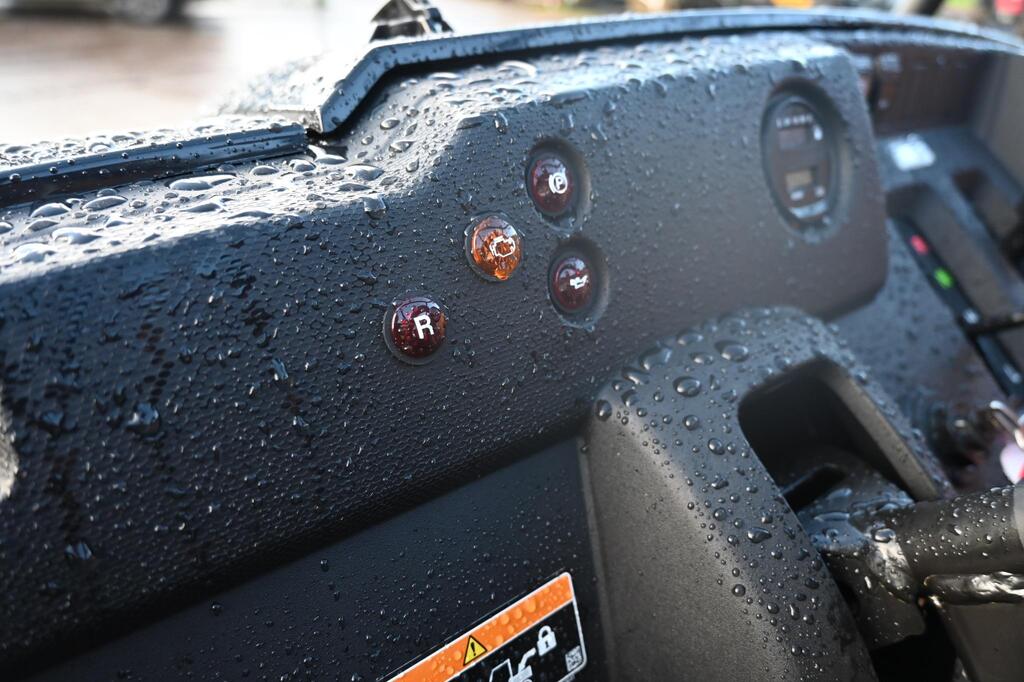 Kawasaki MULE SX 4X4 2025 Black